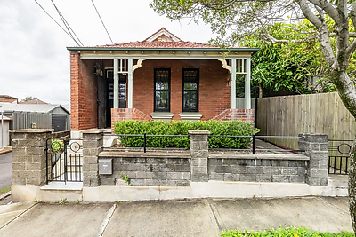 2 Yelverton Street, Sydenham Auction by Adrian William